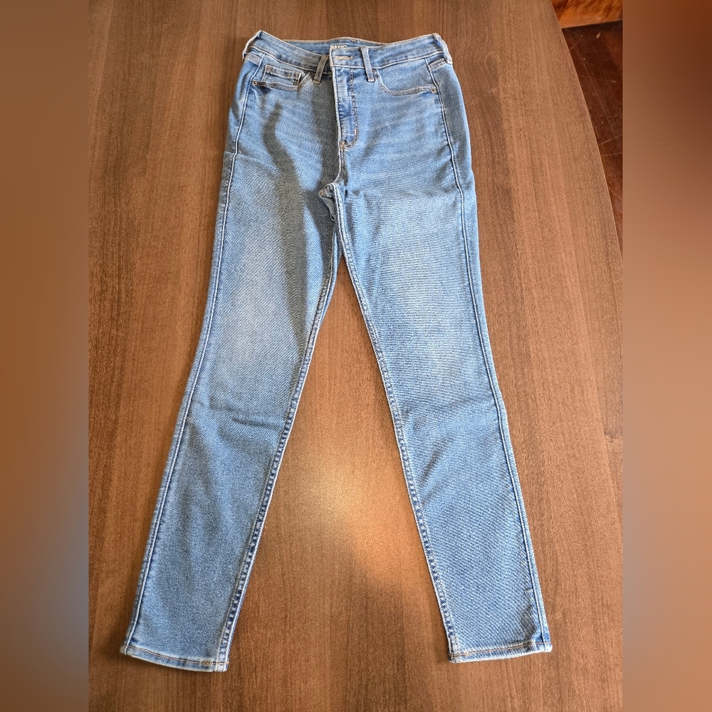 Womens Old Navy Extra High Rise Super Skinny Jeans - Medium Wash - Size 8